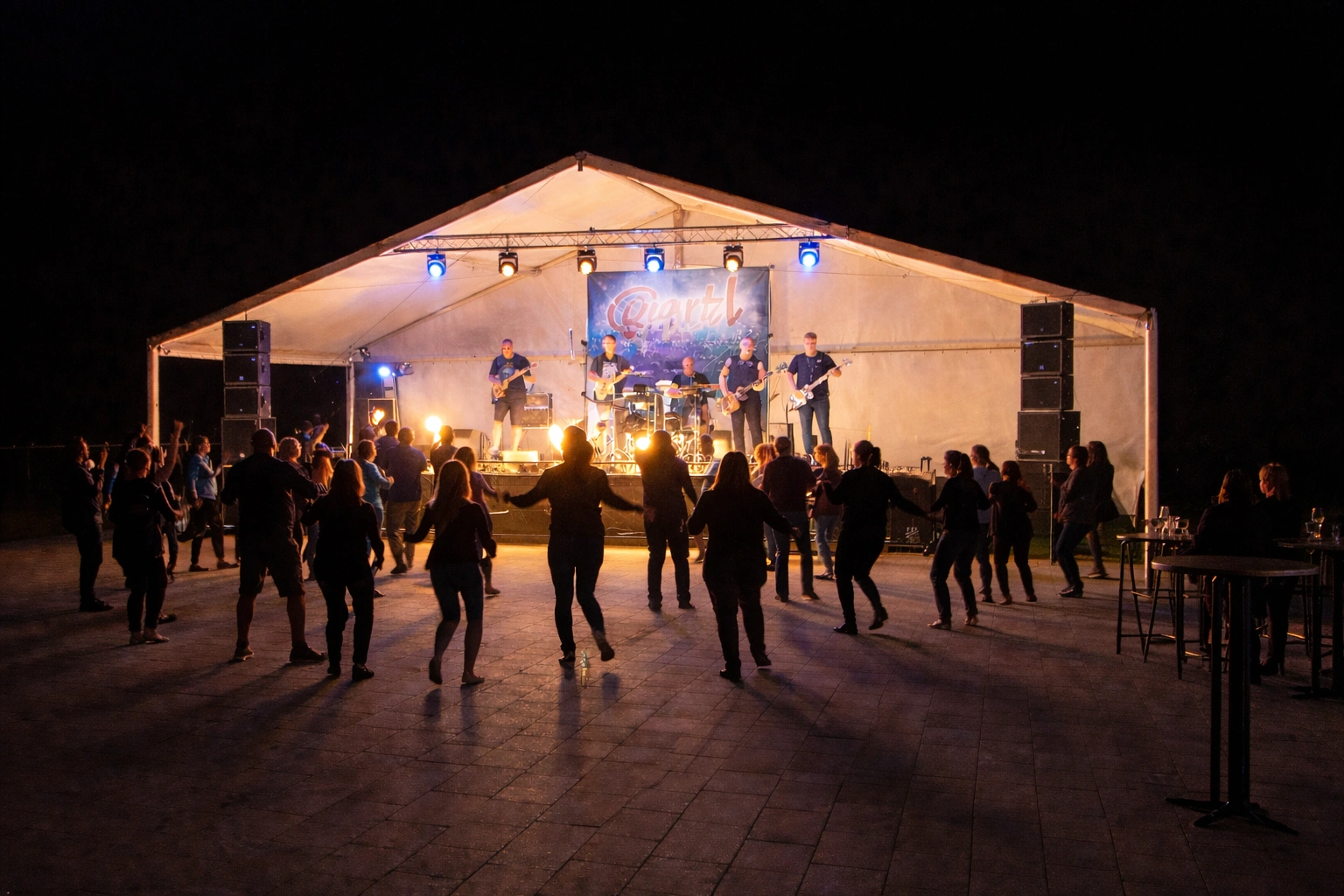 Večerní párty a stage